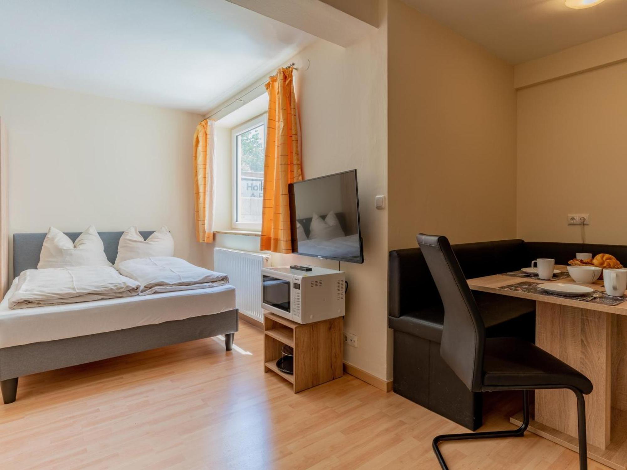 Town House Apartment ฮอพฟ์การ์เทน อิม บริกเซนทัล ภายนอก รูปภาพ