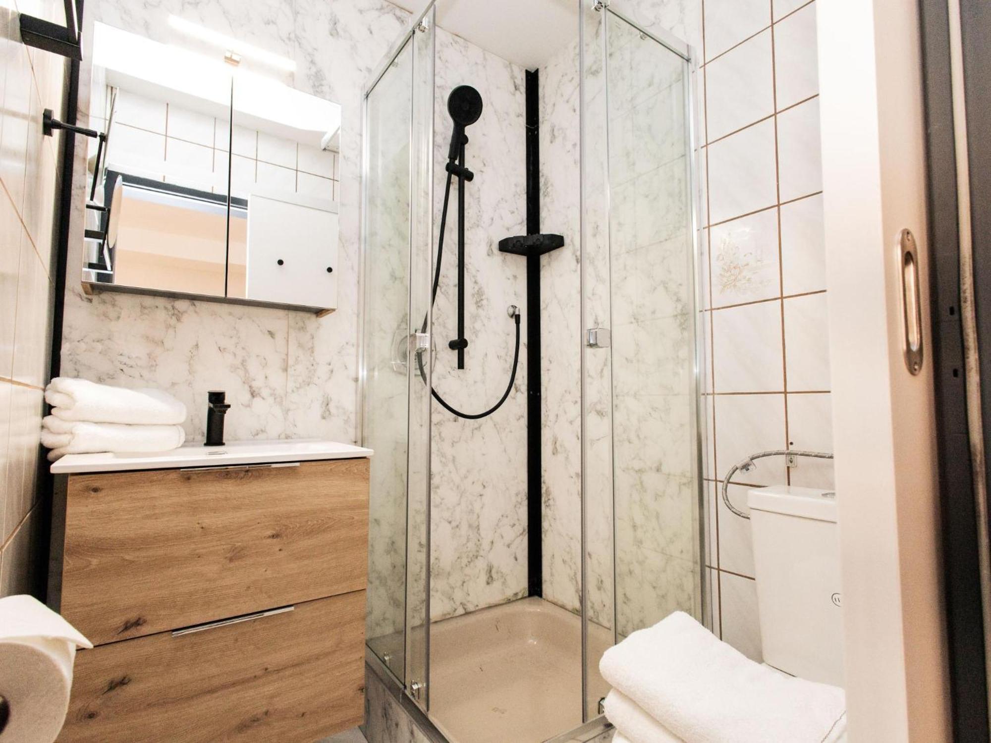 Town House Apartment ฮอพฟ์การ์เทน อิม บริกเซนทัล ภายนอก รูปภาพ
